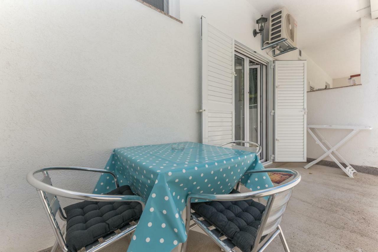 Apartmani Zara & Maris Gradac  Dış mekan fotoğraf